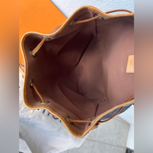 SOLD!!!🔥🔥 Vuitton Bosphore Backpack Monogram Canvas🔥🔥 - Picture 16 of 17